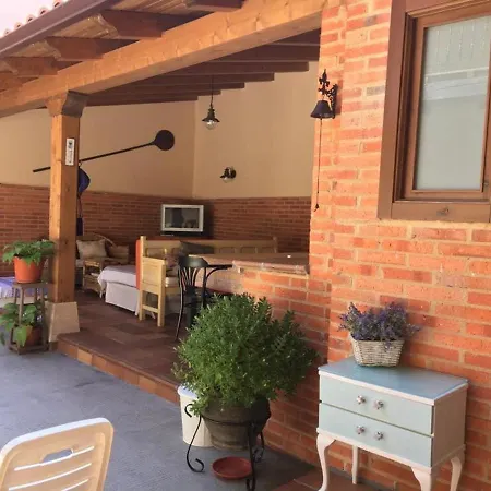 Casa Leonor * Mataluenga